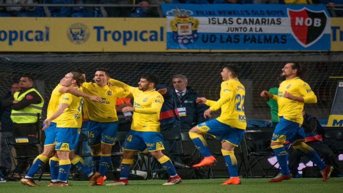 Las Palmas players celebrate a goal